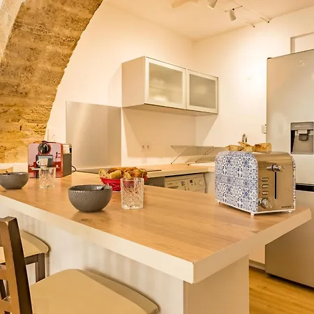Apartmán Alma F2 Hypercentre 1min Cathedrale Saint Pierre 3 Min Tram Charme Ancien & Confort Moderne Netflix *